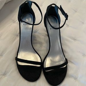 Start Weitzman black caviar “nudist” heel. Mid heel height Size  7